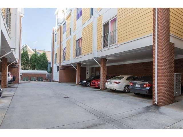 Covered Parking (1 spot)
