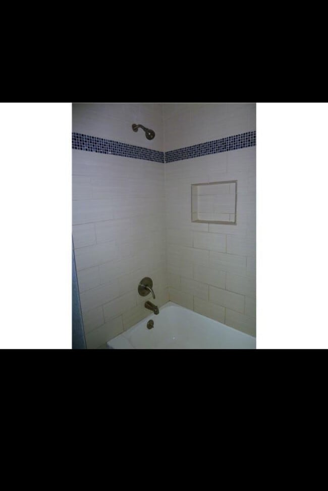 Photo - 4904 Langley Rd