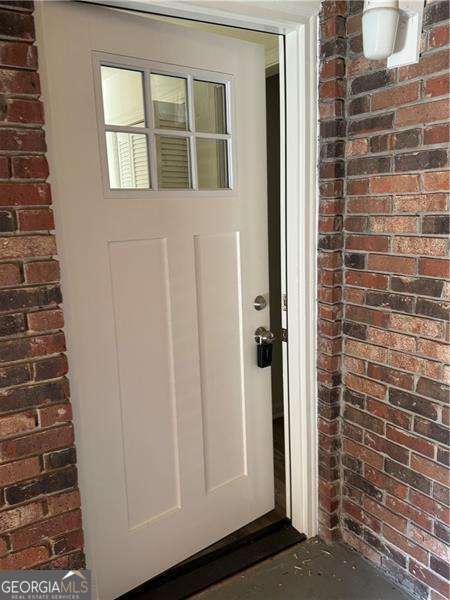 Photo - 728 Hanover Ln SE