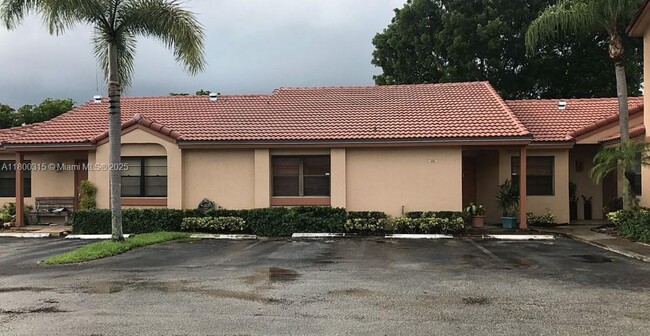 Photo - 6257 NW 171st St House