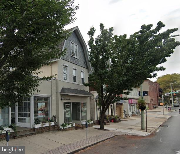 Building Photo - 1038 W Lancaster Ave Unit 1040-A1