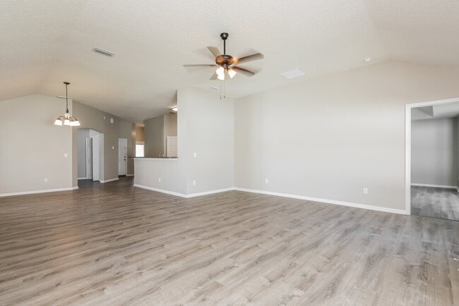 Photo - 1033 Bains Lake Dr