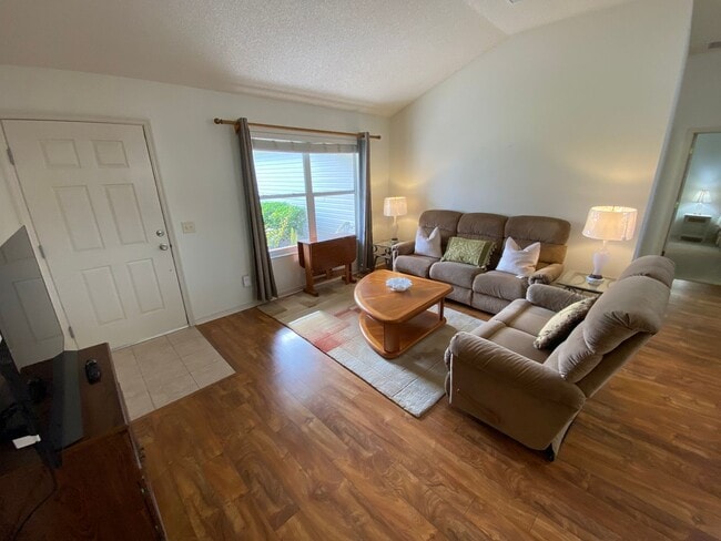 Photo - Beautiful 3 + 2 Fully Furnished/Turnkey AN...