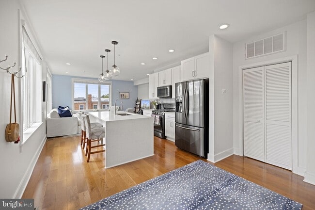 Photo - 800 21st St NE Unit 1