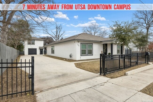 Photo - 303 Pendleton Ave