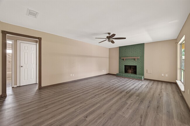 Photo - 24006 Lone Elm Dr