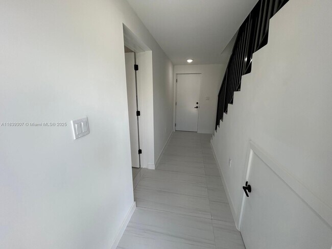 Photo - 14560 SW 261 St Ter Unit 2