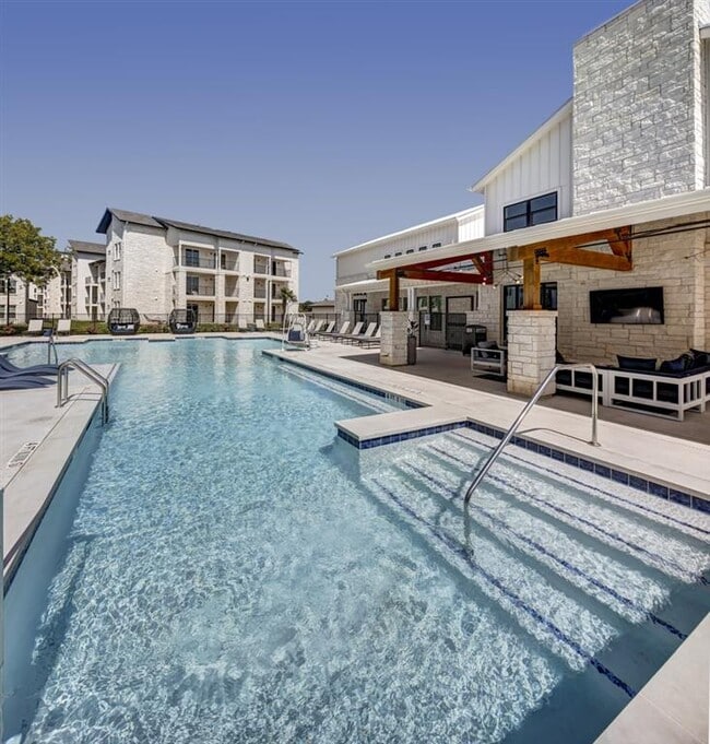 Resort-Style Pool