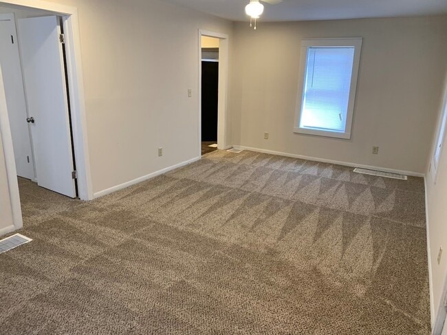 Photo - Updated and Spacious 2 Bedroom Home!