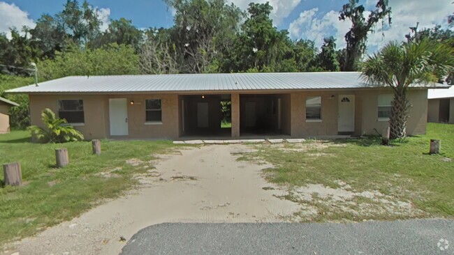 Building Photo - Beautiful 2/1 Duplex - Convenient Location Rental