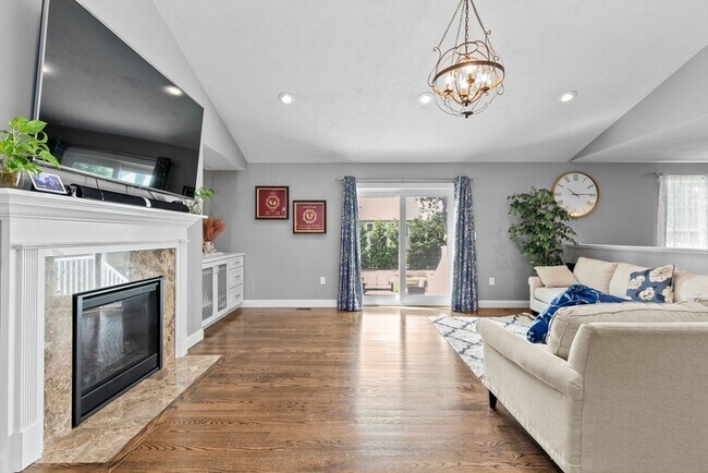 Photo - 21 Pasture Brook Rd