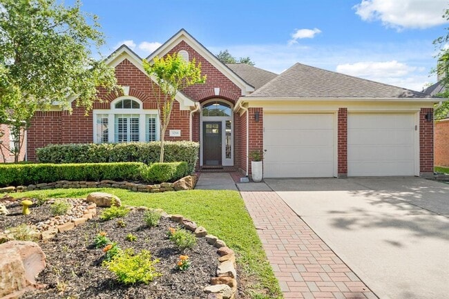 Photo - 3718 Paigewood Dr House