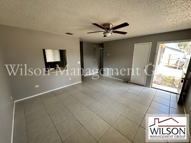 Photo - 1912 Wizard Ct