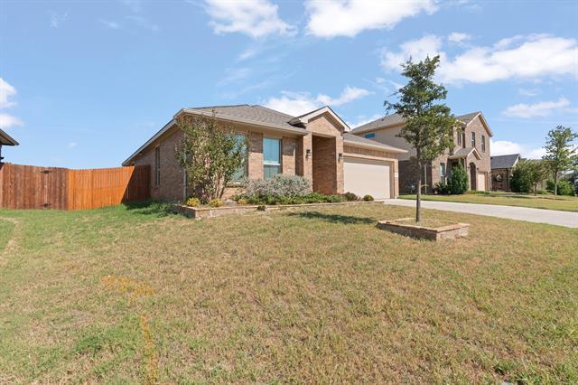 Photo - 1402 Fremont Trl