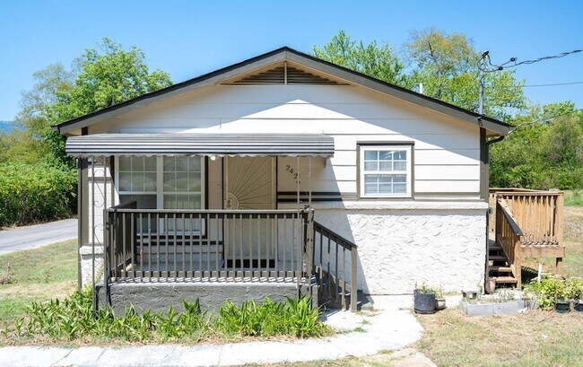 Photo - 2429 13th Ave