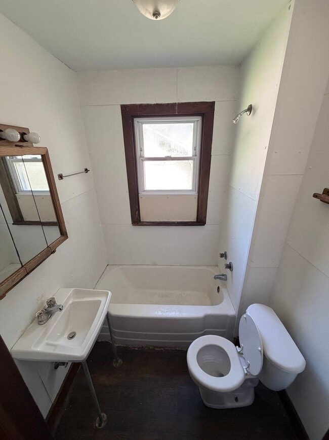 Photo - 1011 N 12th St