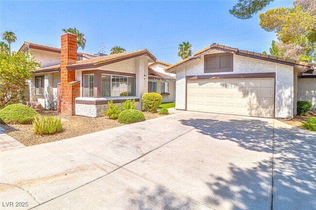 Photo - 4413 Live Oak Dr