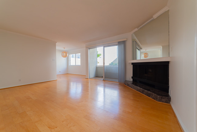 Living Room - 11849 Mayfield Ave Condo Unit 106