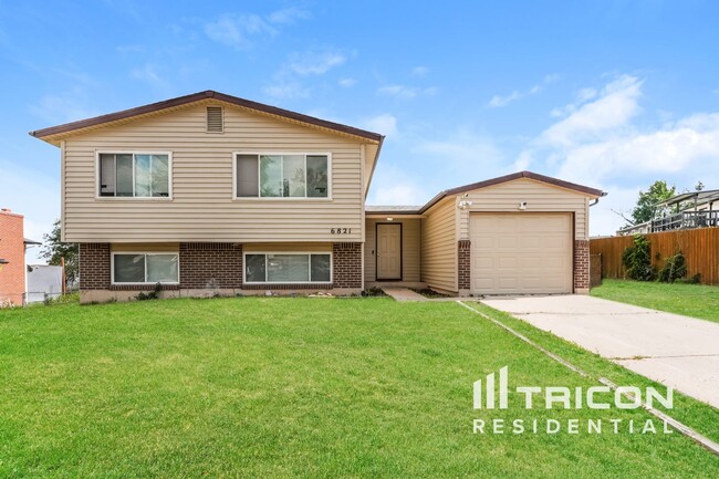 Building Photo - 6821 Mescalero Dr Rental
