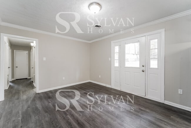 Photo - Fall in love with this beautiful 3BR 1BA home