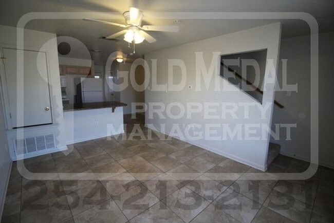Photo - 1103 Lansberry Ct