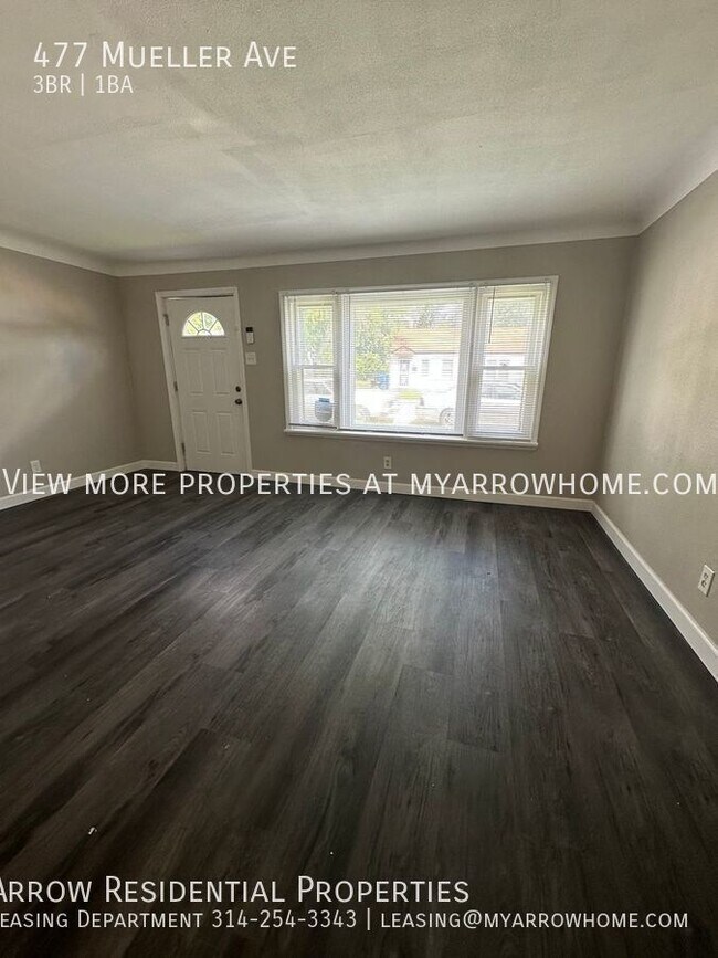 Photo - 477 Mueller Ave