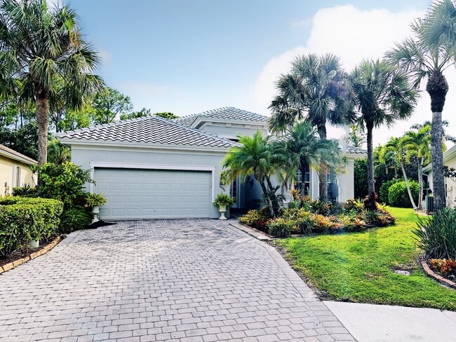 Photo - 16156 Parque Ln