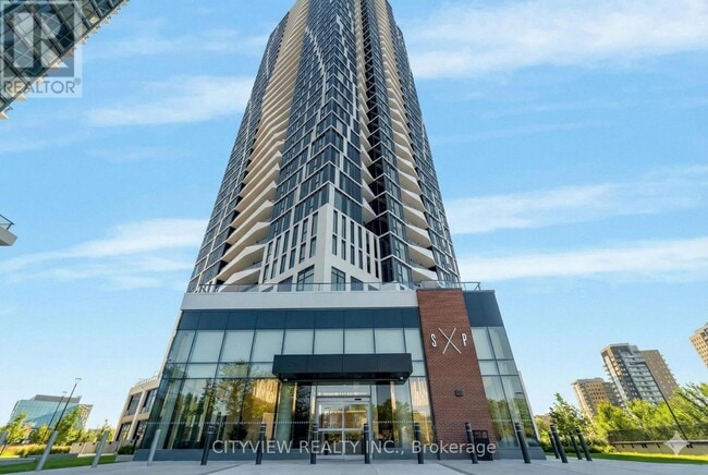 Photo - 25 Wellington St S Unité 1809