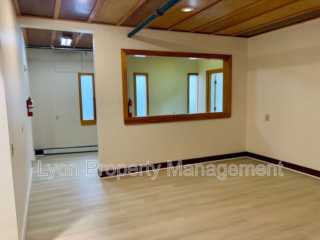 Photo - 262 Illinois St Unidad 4