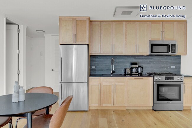 201 East 86th St Unit SI FL8-ID683