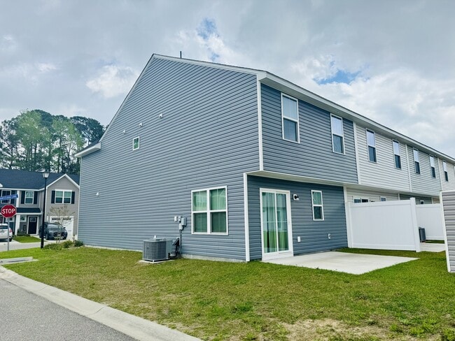 Photo - 250 Christiana Ln