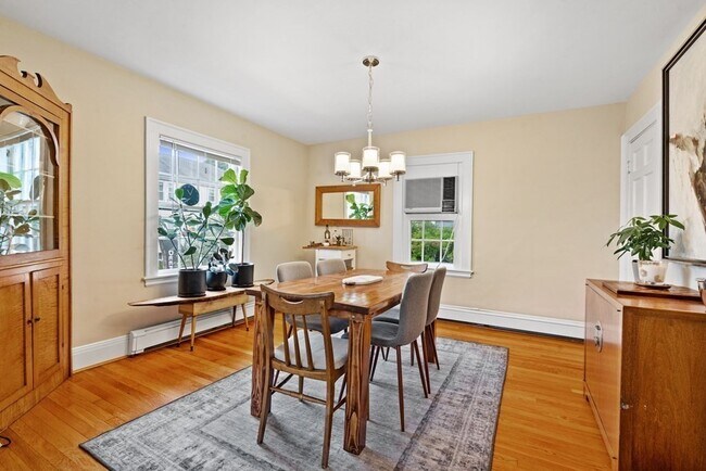 Photo - 51 Fairlawn St