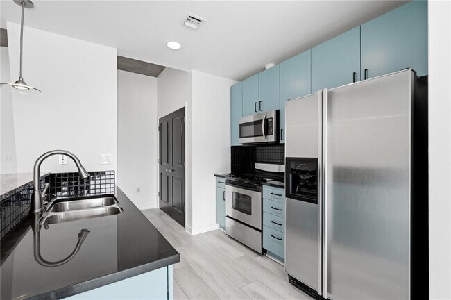 Photo - 943 Peachtree St NE Unit 1210