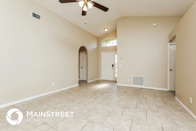 Photo - 917 Vassar Dr