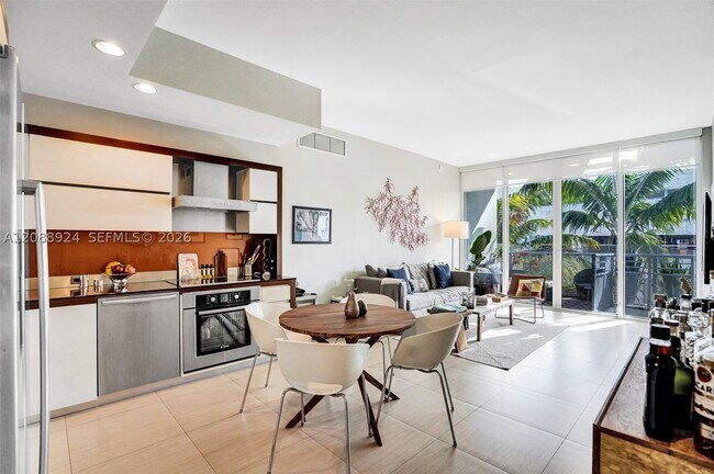 Photo - 310 W Park Dr Unit 310