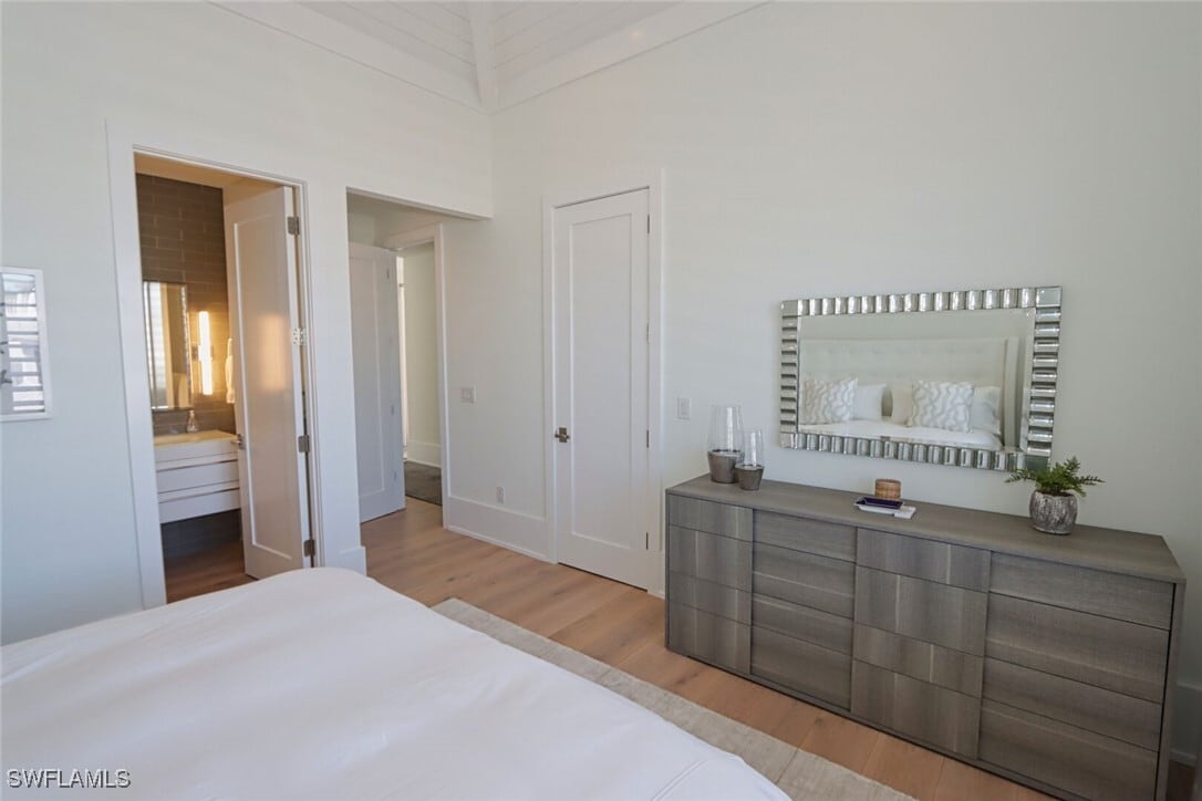 Photo - 675 2nd St S