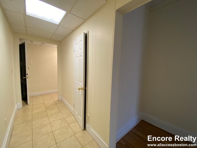 Photo - 62 Boylston St Unit 815