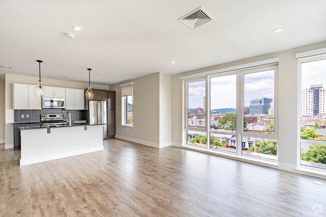2 BR, 2 Ba - 1,000 SF - Living Room