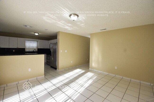 Photo - 15290 SW 51st St