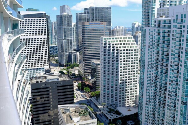 Photo - 1010 Brickell Ave Unit 4205