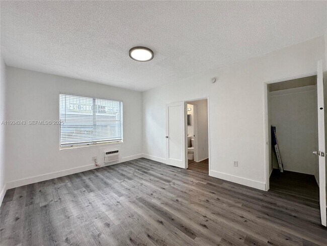 Photo - 900 Jefferson Ave Unit 5