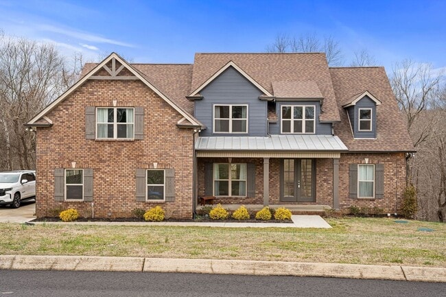 Stunner West of Nashville - Stunner West of Nashville House