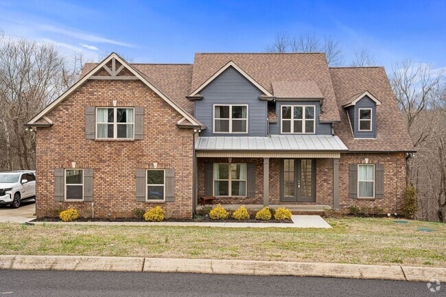 Building Photo - Stunner West of Nashville Rental