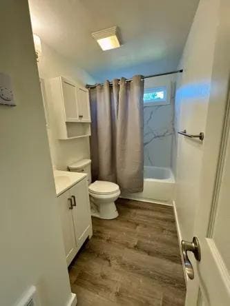 1208 34 St