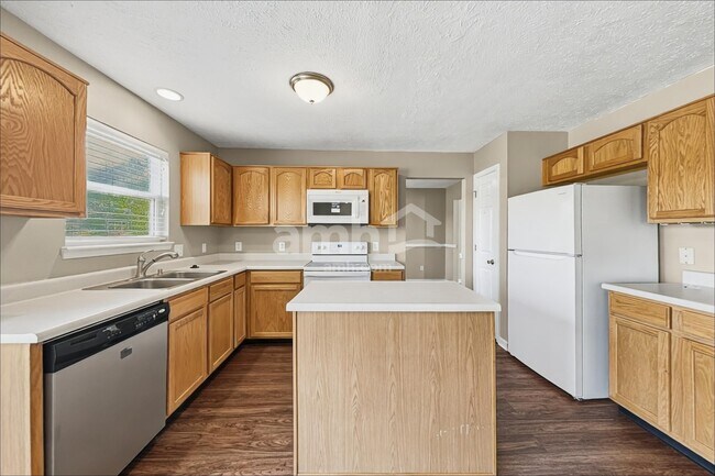 10942 Alamosa Dr