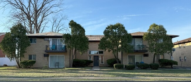 Photo - Spacious 1 Bed 1 Bath in the heart of Speedway! Unidad Apt. 03