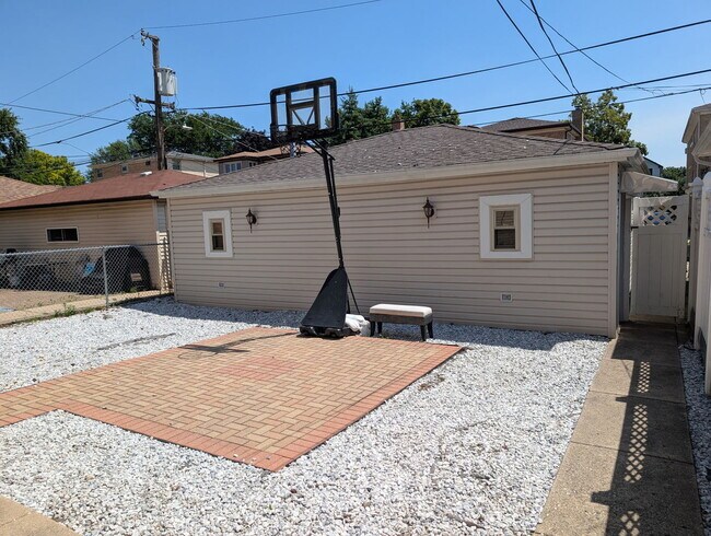 Photo - 2411 N 77th Ct Unit 1