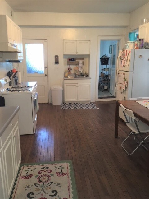 Photo - 1248 W Wellington Ave Unit 1