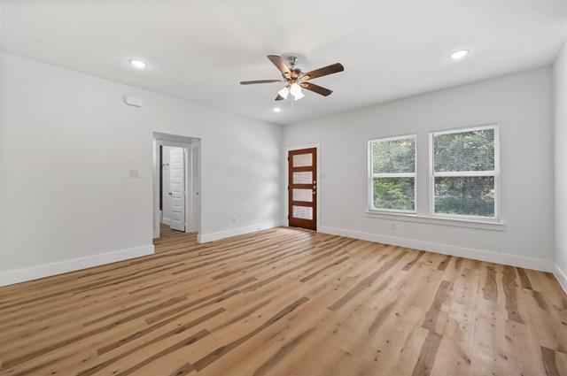 Photo - 6127 Tejas Dr