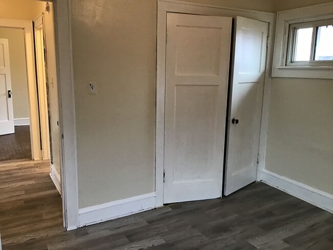 2977-2979 N. 6th St. - 2977-2979 N. 6th St. Apartment Unit Upper